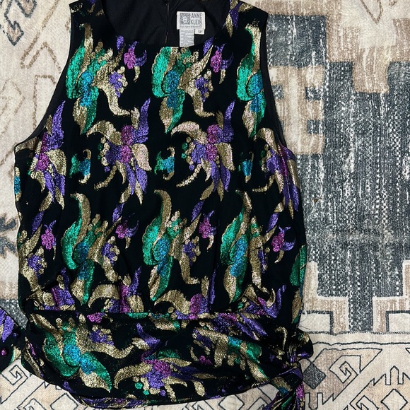 Vintage Anne Klein metallic jacket/tank set. Made in Hong Kong. - Picture 6 of 14